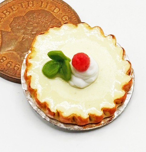 Maison poupée échelle - poupée,