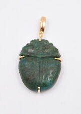 Pendentif scarabée en