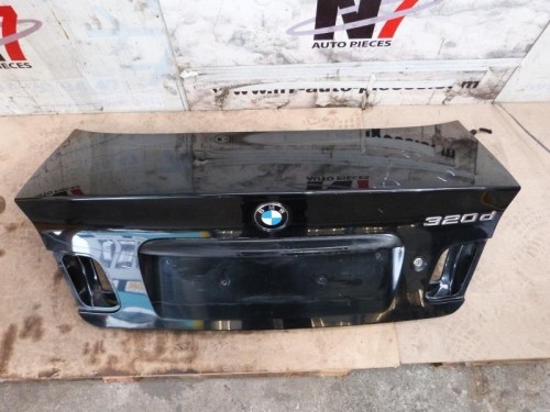 Malle hayon arriere bmw - arriere,