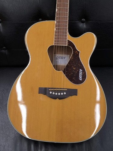 Guitare acoustique électrique