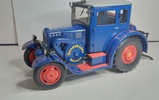 RARE SCHUCO 1/18 TRACTEUR  LANZ EILBULLDOG BLEU BON ETAT SANS BOITE gé