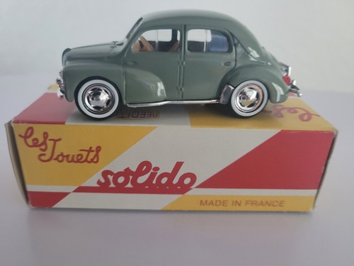 Renault 4cv berline - , 1954