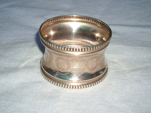 Ancien rond serviette - de,