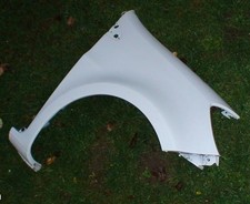 Aile Avant Droite 195 RENAULT