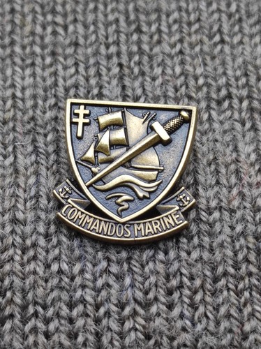 Pin reduction insigne - ,