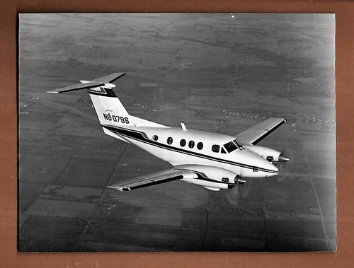 Photo beechcraft super - photo, king