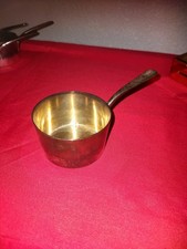 Petite casserole à sauce en