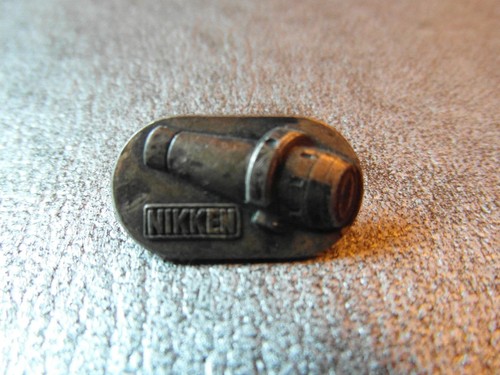 Rare pins pin nikken - rare,