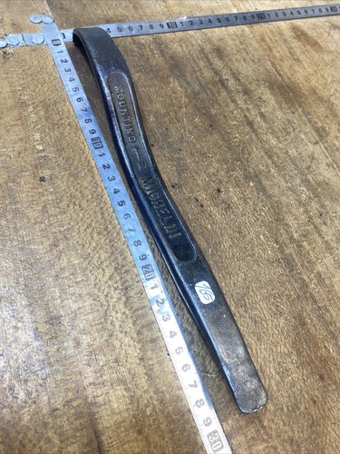 Old tool outil ancien - ,