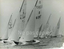 RÉGATES vers 1980 VOILIERS