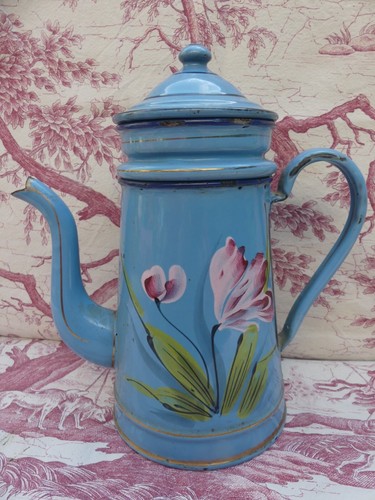 Ancienne cafetière tôle - ancienne,