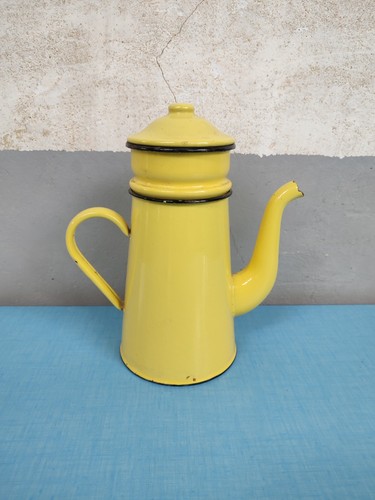 Cafetière tôle émaillée - en,
