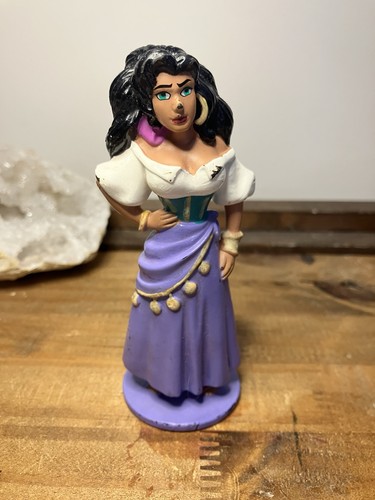 Figurines esmeralda disney - disney, le