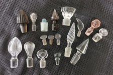 Lot de 17 bouchons pour