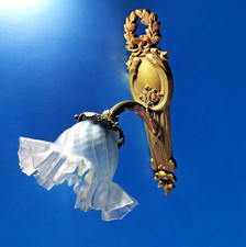 Applique en bronze de style