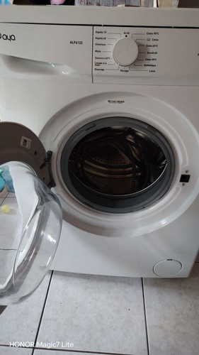 Machine laver linge - machine, le