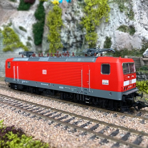 Locomotive électrique 143 - e,
