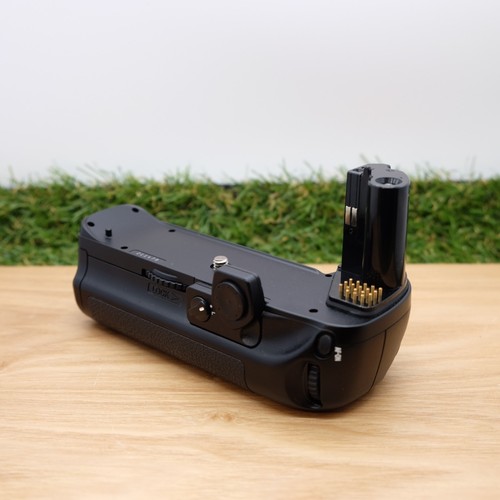 Nikon multi power - mb-40,