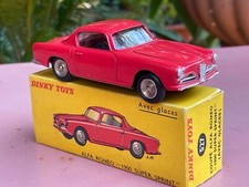 Dinky Toys 527 ALFA ROMEO Super Sprint très proche neuf Very very near Mint box