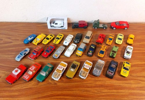 Voitures miniatures jouets