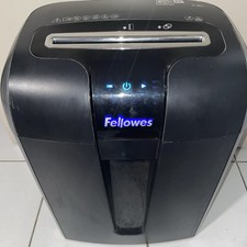 Destructeur Papier / Agrafes /