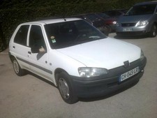 Pare choc arriere PEUGEOT 106
