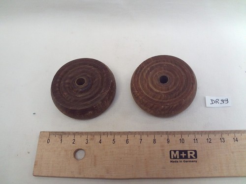 Anciennes roulettes bois - roulettes,