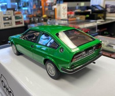 Miniature neuve Alfa Romeo Sud Sprint Green Metal Faito 76' 1/18 Ottomobile Otto