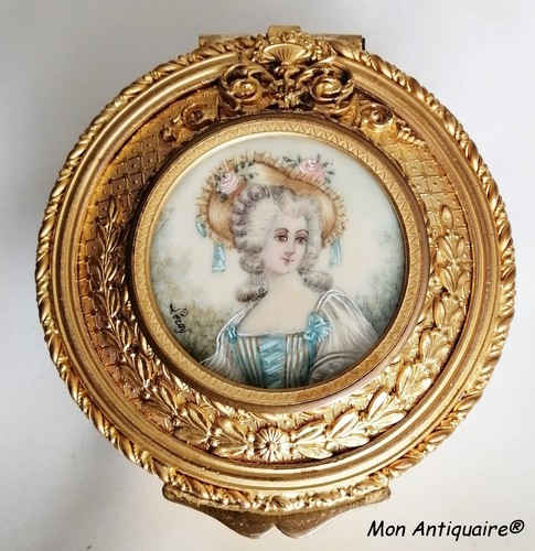 Boite ecrin bijoux - a, laiton