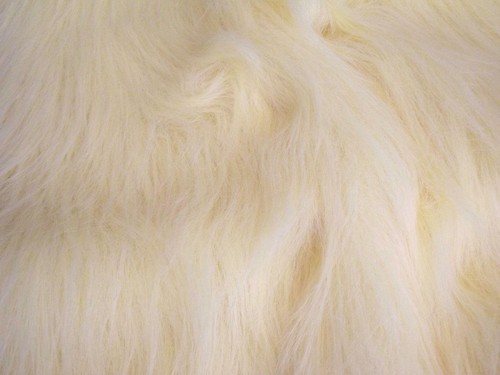Tissu fausse fourrure - fausse,