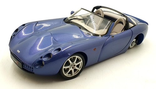 Jadi scale diecast - 1/18,