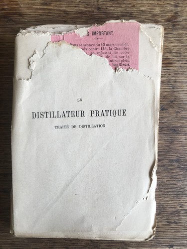 Vigneron le distillateur - :,