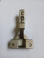  Charnière GRASS Coudée