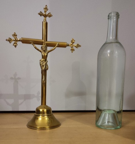 Crucifix sur socle - socle, croix