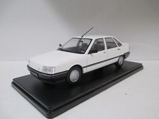 RARE RENAULT 21 R21 GTS Blanc