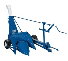 SPECCAST, Ensileuse traînée FORD 680 avec deux coupes, échelle 1/16, ZJD1837