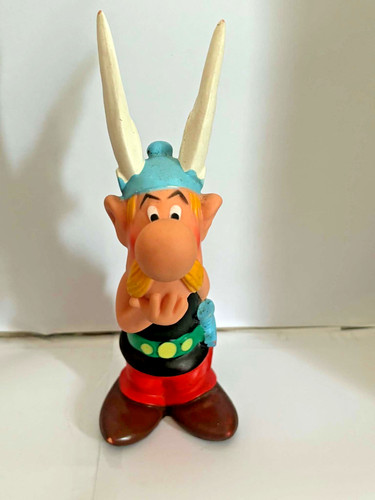 Pouet asterix en - 16, cm