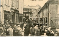 S8880 postcard 17 Marans - Le Marché