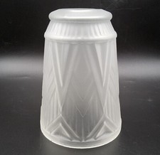 Tulipe en verre moulé dépoli