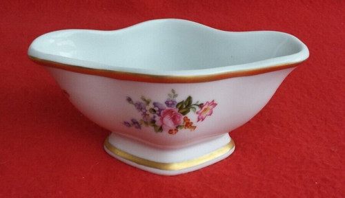 Petite sauciere porcelaine - en,