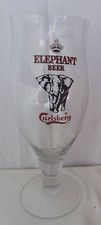 COLLECTOR , ANCIEN VERRE A BIERE CARLSBERG " ELEPHANT "  ref CA79