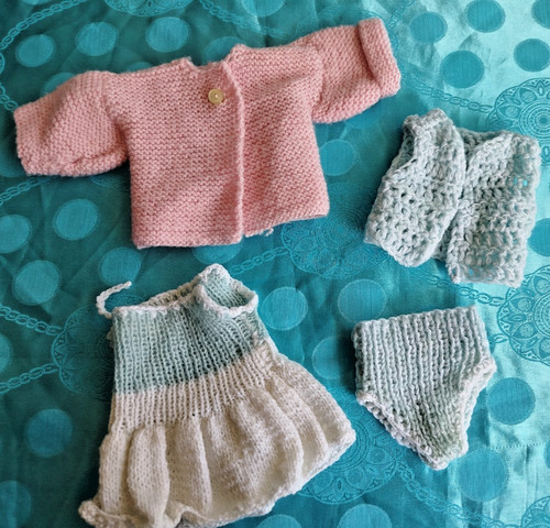Lot vêtements tricotés - de,