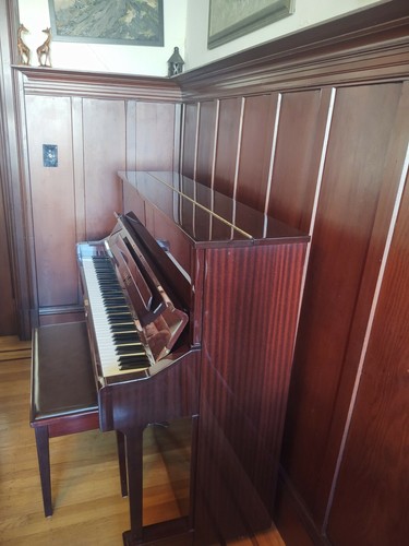 Yamaha upright piano - yamaha, u1