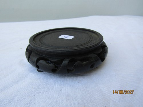 Ancien socle en bois - 7..,