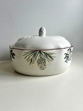 Better Homes & Gardens Heritage - Winter Forest - 2 qt Oval Covered Casserole