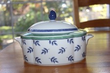 Villeroy & Boch Switch 3 Oval Covered Vegetable / Casserole - 10"