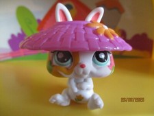 Petshop Dwarf Rabbit #1067 + Original Accessory
