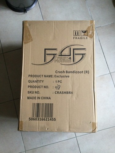First figures crash - figures,