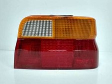 feu arrière droit FORD ESCORT