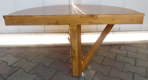 Table rabattable à - table, fixer